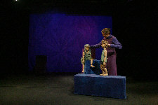 Max und Mimi am schwarzren Fluss (C) Udo Mierke 2013