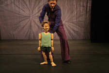 Max tritt auf  (C) Cassiopeia TheaterVerlag Mierke