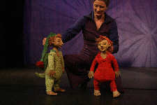 Sirenchen verf�hrt das Lachm�nnchen - (C) Cassiopeia TheaterVerlag Mierke