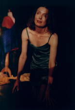 Nach der Show. Barbara kommt nach Hause