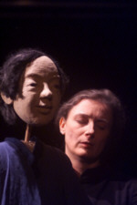 Gro�vater Koshihito. (C) by Cassiopeia Theater